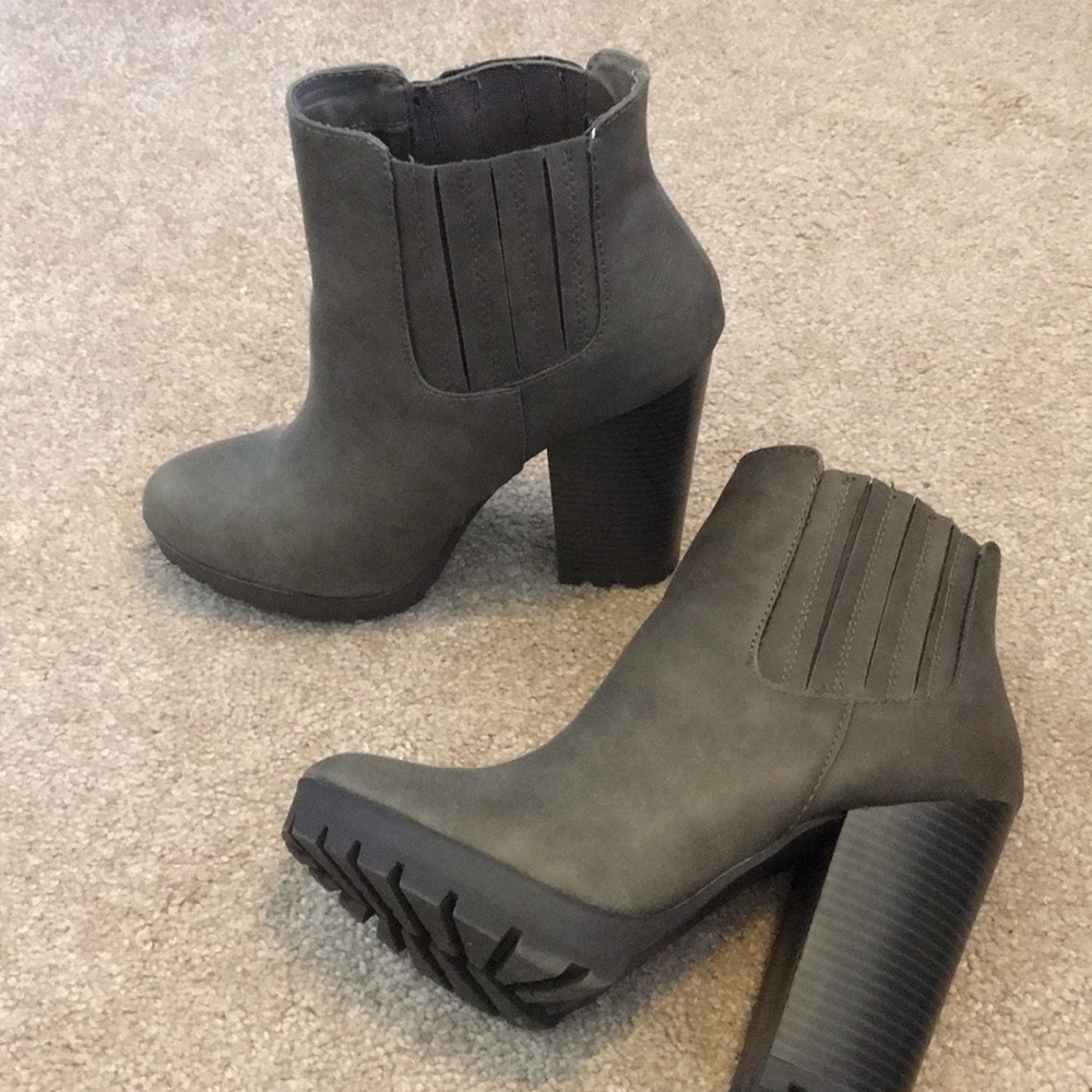 Candies brand boots!